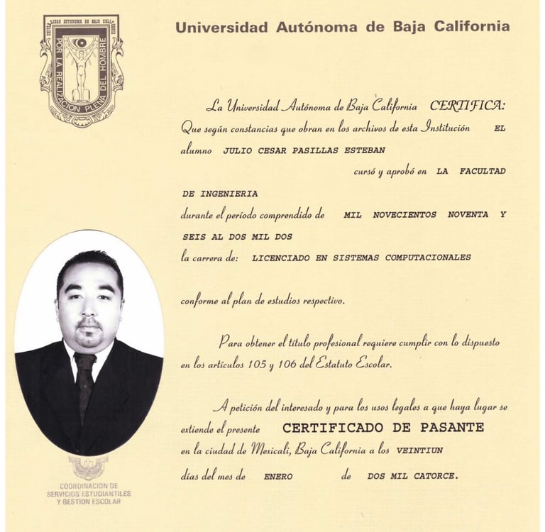 Julio Pasillas Licenciatura