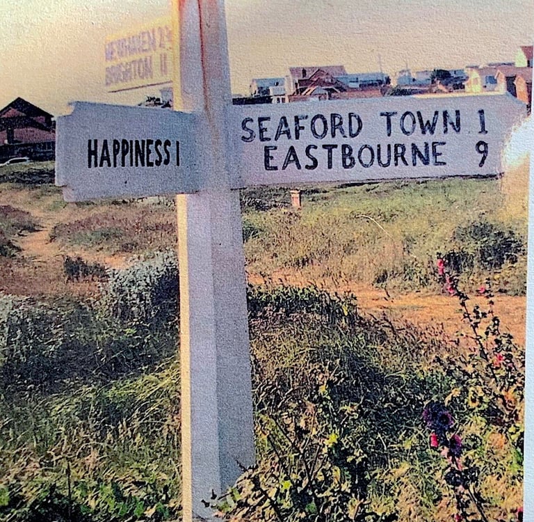 Historic fingerpost at SE corner of Seaford Old Brickfield