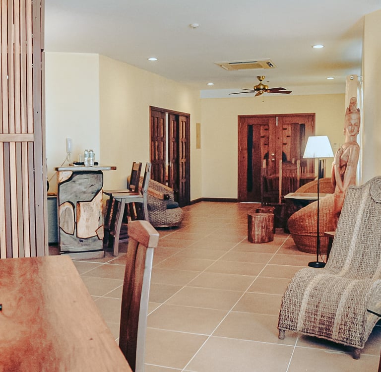 Presidential suite with Coron Island view Corto del Mar