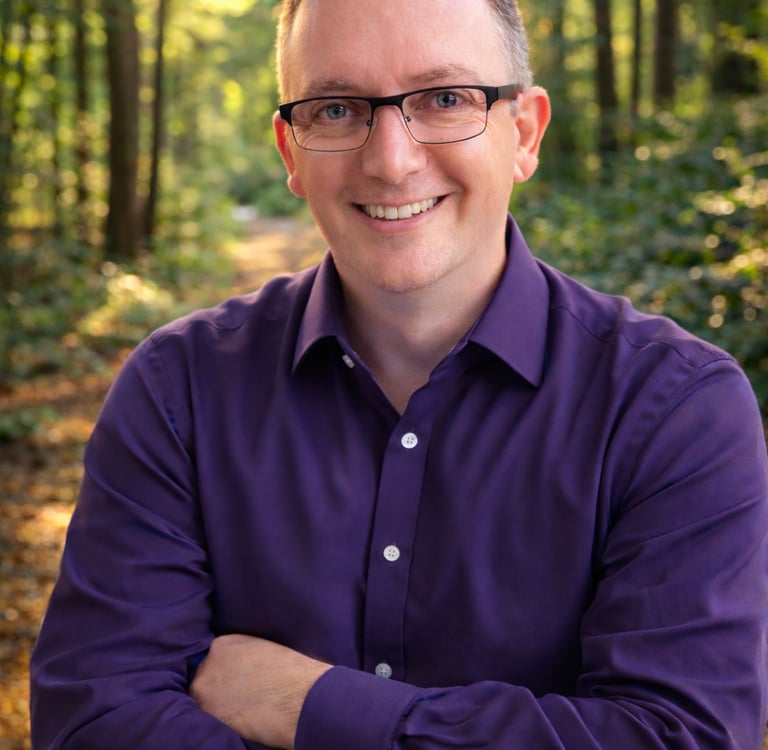 Psychic Kev London based psychic medium with over 20 years experience offering online psychic and me