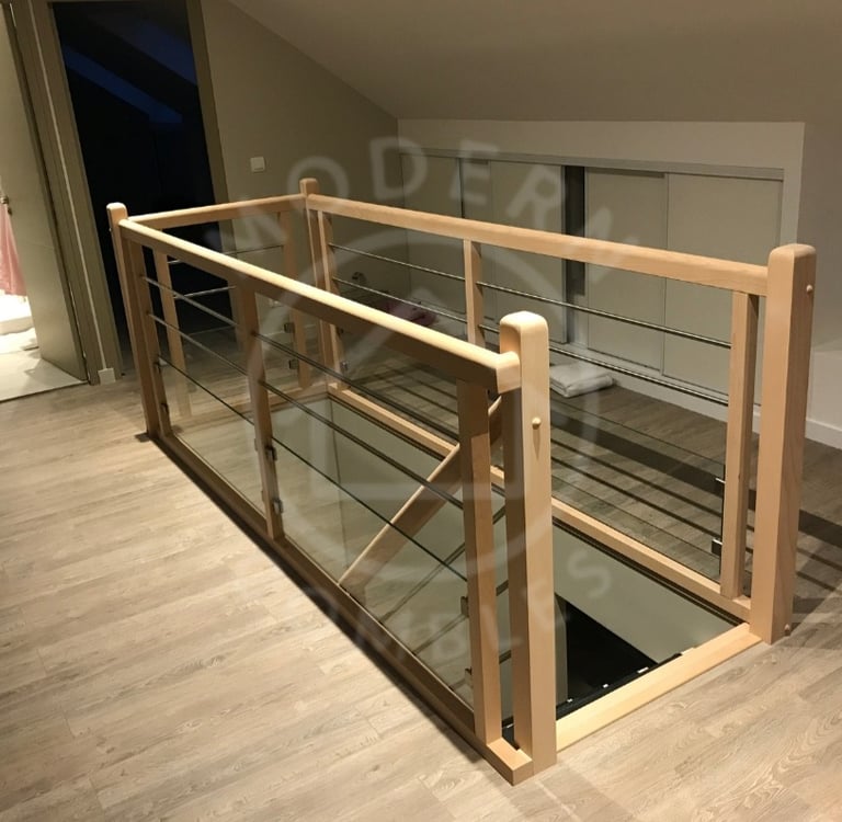 Rambarde bois, métal et vitrage bas