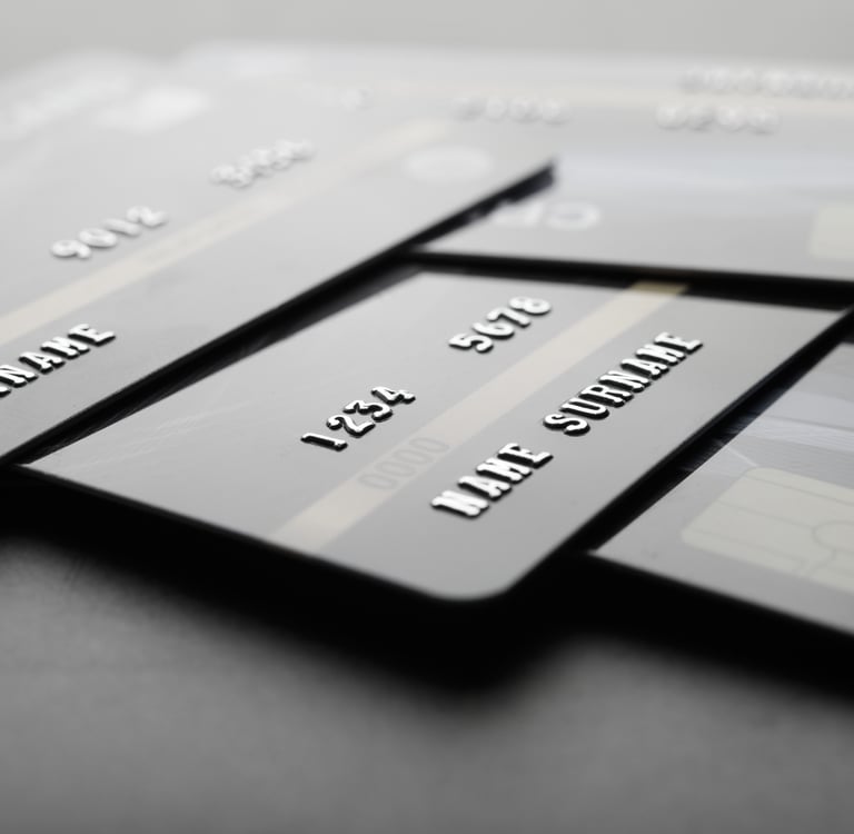 Tarjetas revolving y reclamaciones bancarias por falta de transparencia en Canarias