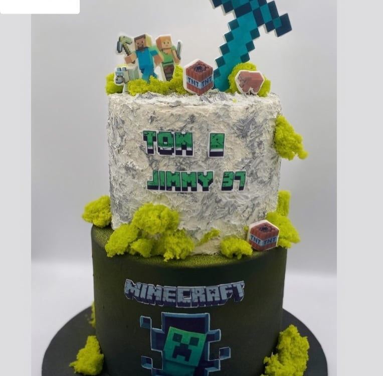 Layer cake Minecraft à étage , personnalisé