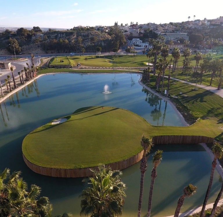 La Marquesa Golf TP Sawgrass Hole 17
