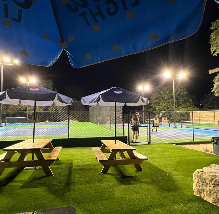 Old Helotes Family Food Park