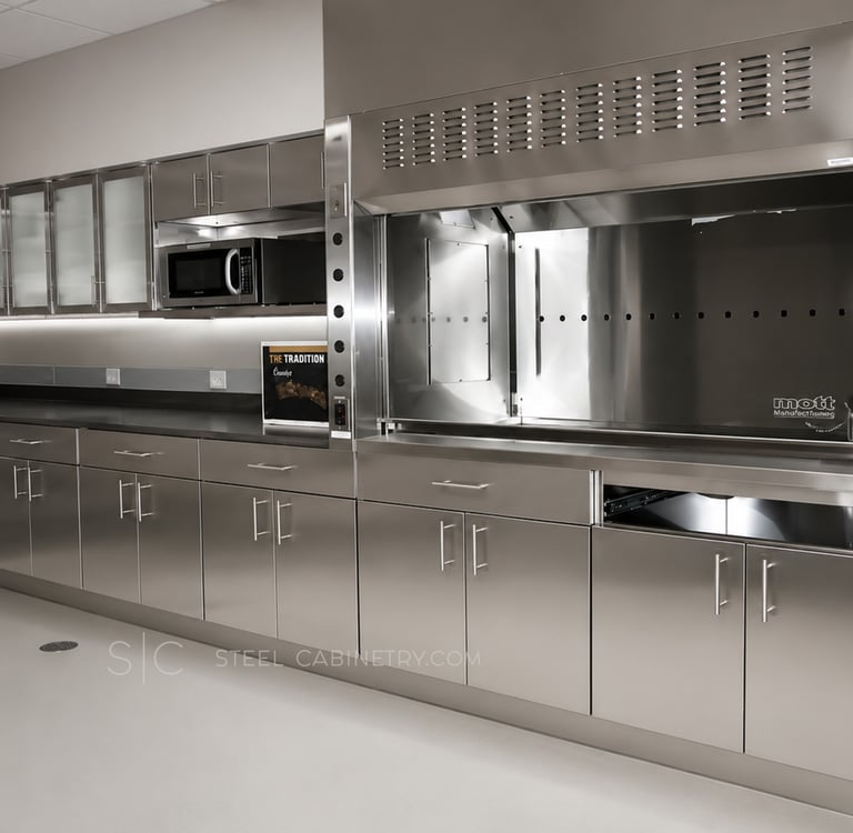 Commercial Steel kitchen for a large-scale retail environment