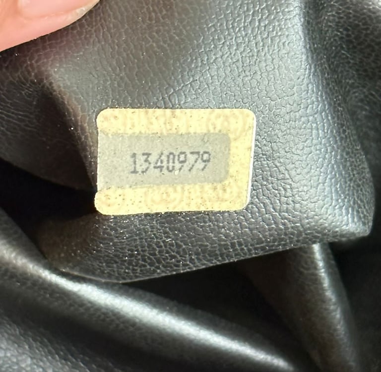 Aidon Chanel laukun sarjanumero