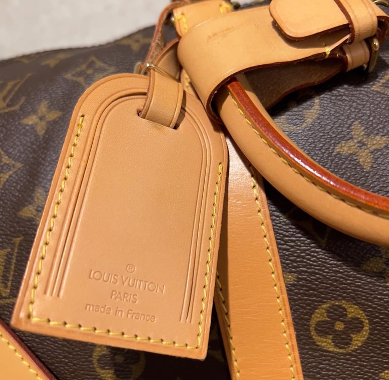 luksuslaukun patina ja nahka