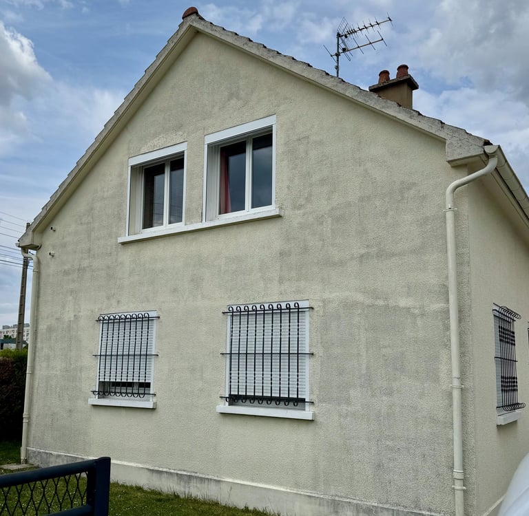 photo avant chantier isolation par extérieur et ravalement de façade Troyes