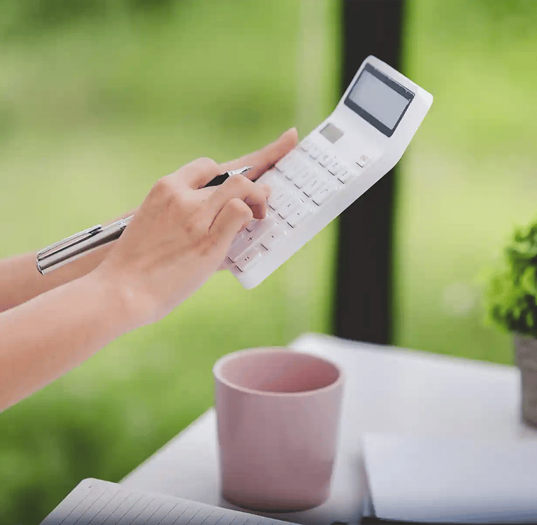 cuánto cobra airbnb al anfitrión ejemplo de cálculo