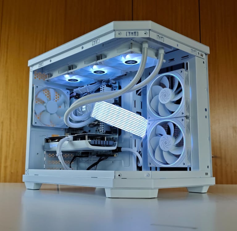 Computador gaming Mkbuilds todo branco (all white) com Arrefecimento Liquido