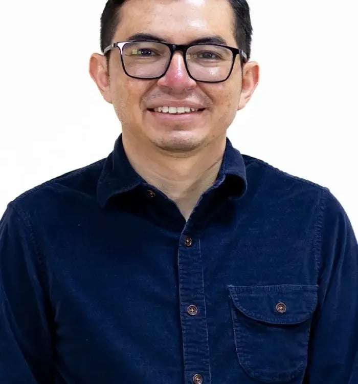 Miguel Reyes - Facilitador de la conversación