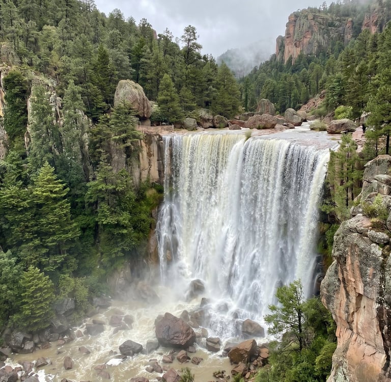 Cascada de Cusarare en Creel Chihuahua