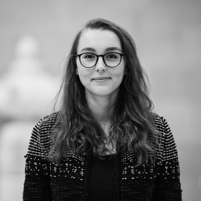 Alexandra DAYRAS Collaboratrice parlementaire au Sénat en charge des affaires legislatives