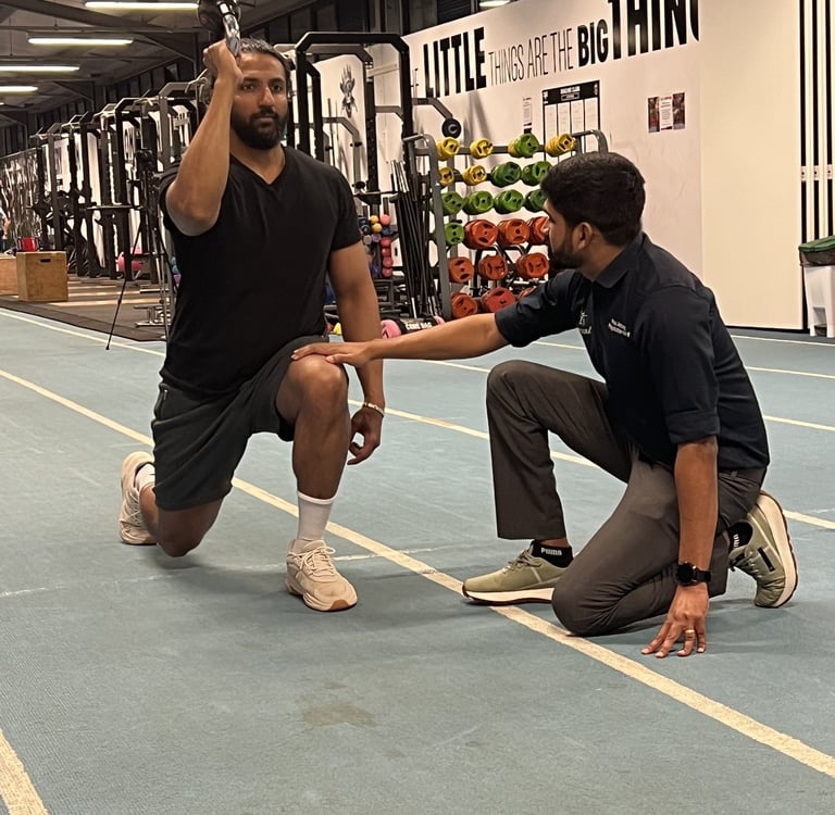 Strength and conditioning rehabilitation physiotherapy to restore movement quality and improve capac