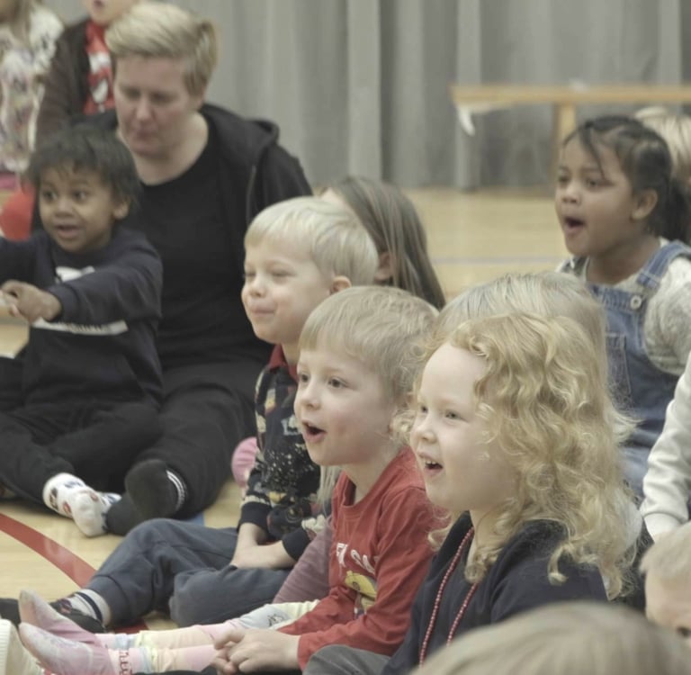 Juhliin taikuri lapsille esiintyy