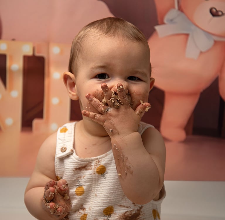 photo smash the cake