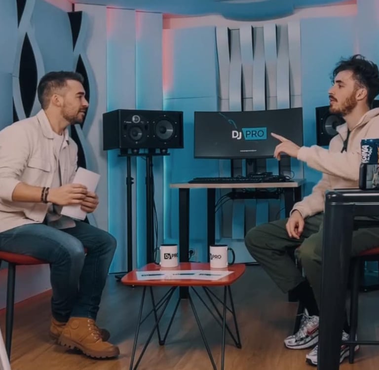 Aurélien cailloce animateur speaker présentateur vidéo Paris Le Mans freelance