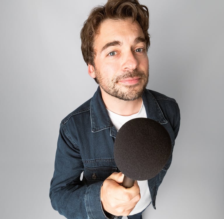 Bastien Plu photographe Aurélien Cailloce speaker animateur event digital tv paris le mans