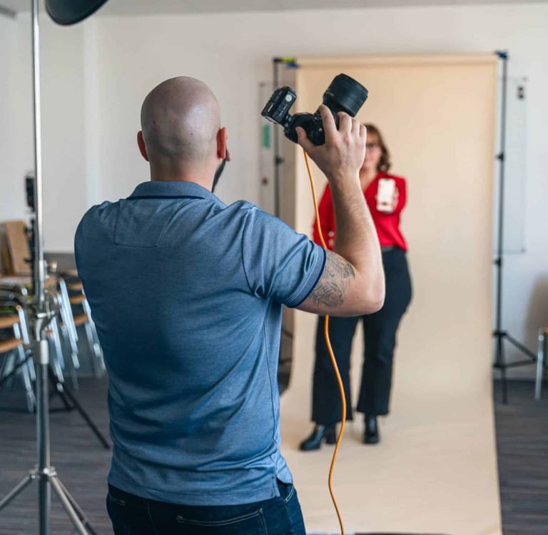 Bastien Plu photographe corporate portrait reportage le mans paris tours