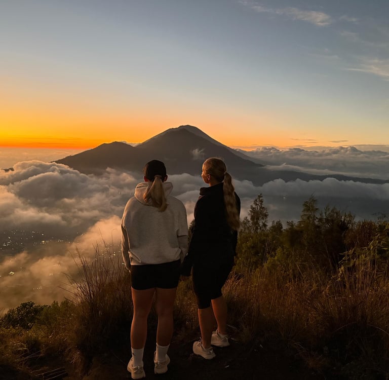 Bali : Sunrise Mount Batur Ascension