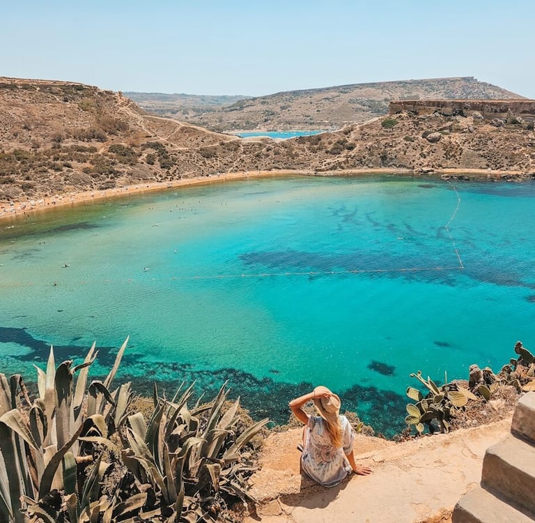 malta ghajn tuffieha beach