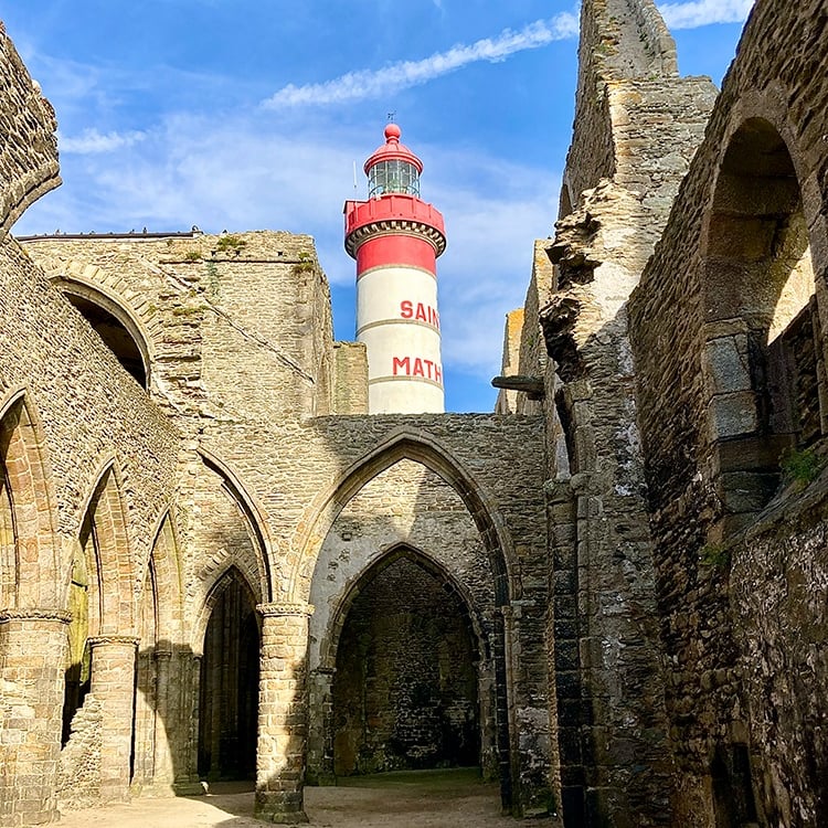 Abbaye et phare de Saint-Mathieu