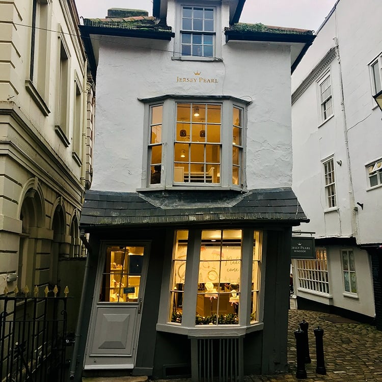 The Crooked House à Windsor
