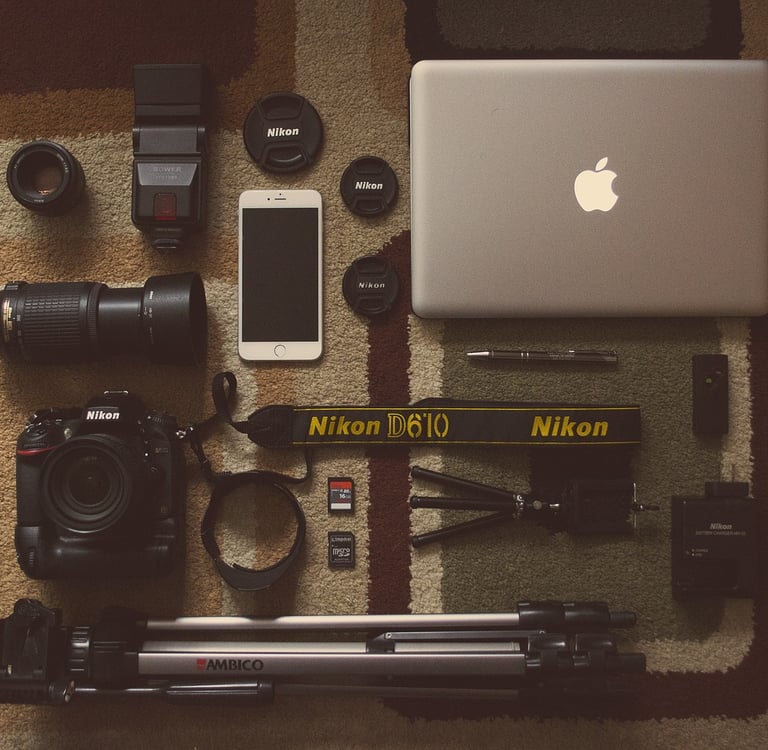 The Ultimate Photography Packing List for Travelers: Essential Gear, Accessories, and Smart Tips
