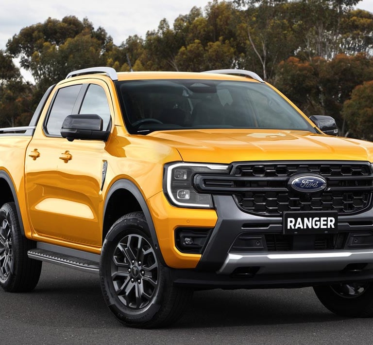 Ford Ranger amarela