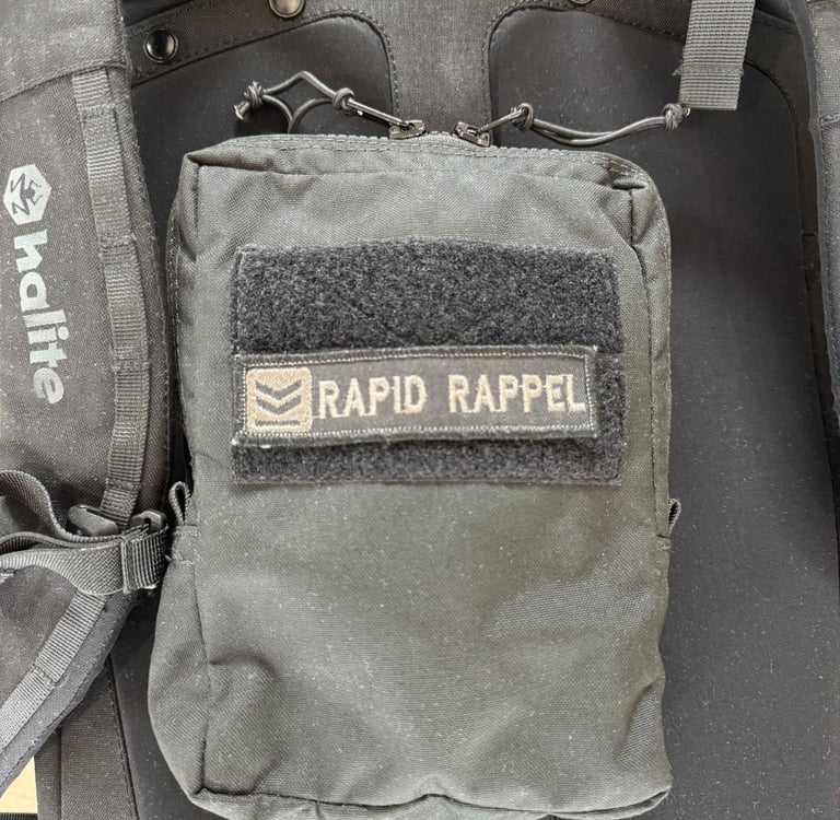 Rapid Rappel MOLLE pouch for accessories (front view)
