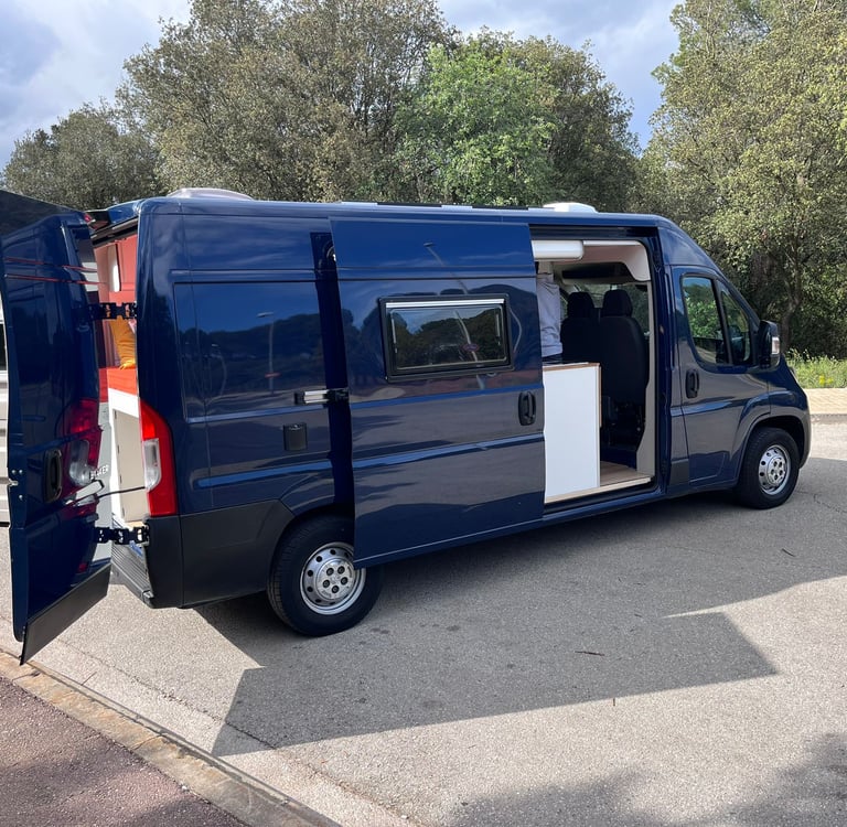Furgoneta camper Peugeot Boxer