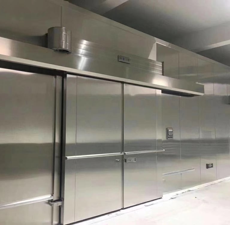 Freezer room for fish designed for long-term frozen storage