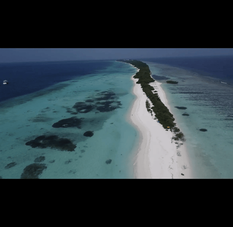 Isola di Dhigurah dall'alto