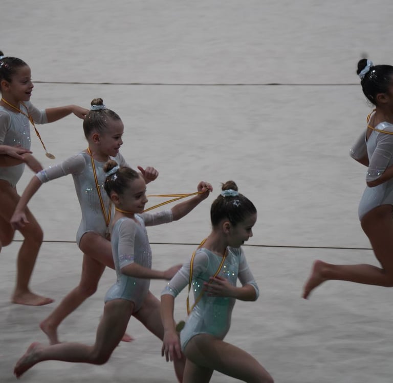 Campeonas trofeo utrera , club Gymarex Badajoz