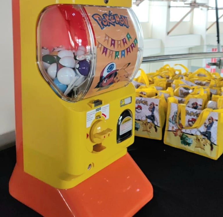 Gashapon Tema Pokemon untuk acara ulang tahun anak