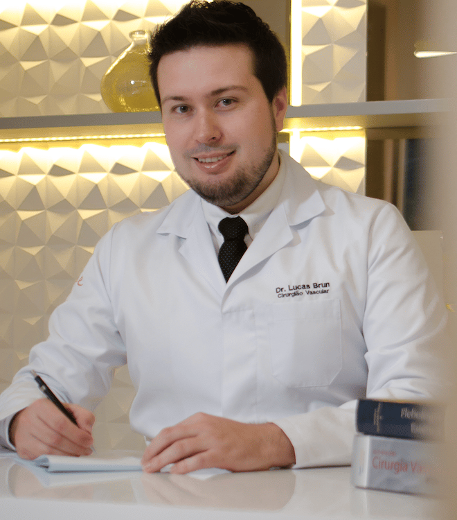 Lucas Vinicius Brun, cirurgião vascular