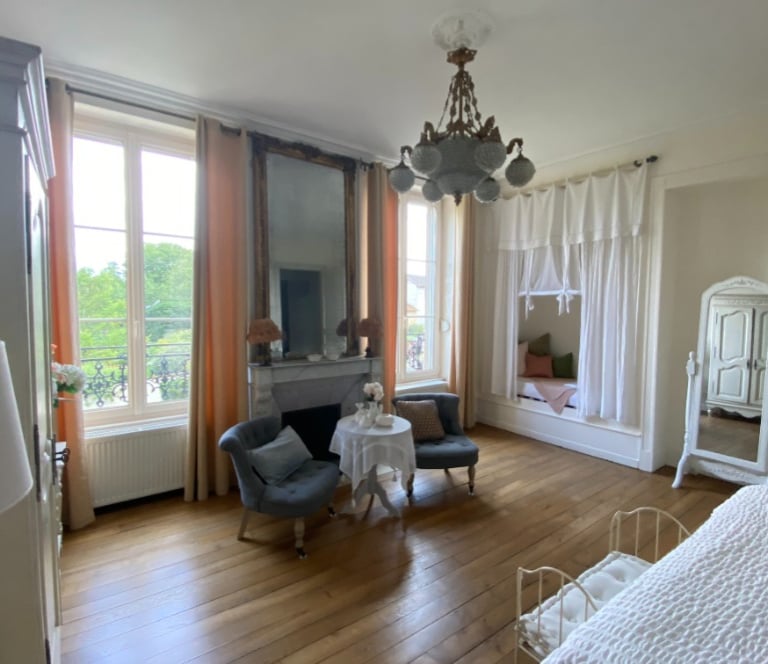 Das Damenschlafzimmer des Maison de Maître, Herrenhaus