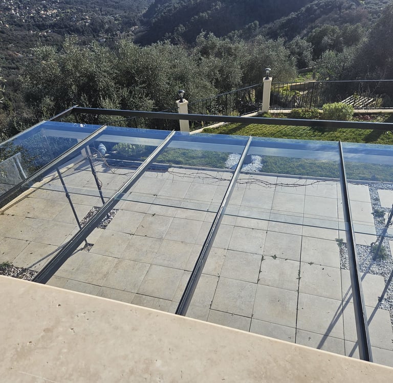 Photo de verrière + double vitrage + fenêtre sur mesure + coulissant aluminium + verre + fenetre
