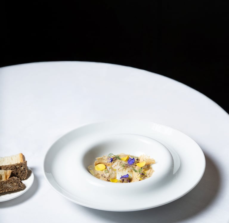 Uovo a bassa temperatura con funghi porcini freschi - Low-temperature egg with fresh porcini mushroo