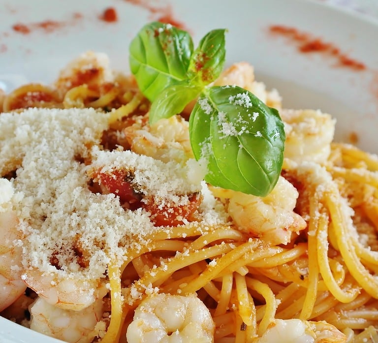 Makaron z kurczakiem i szpinakiem