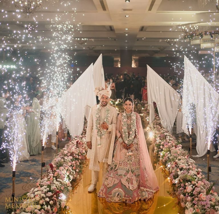 BEST BRIDE GROOM ENTRY & JAIMALA THEMES BY GEET EVENTS