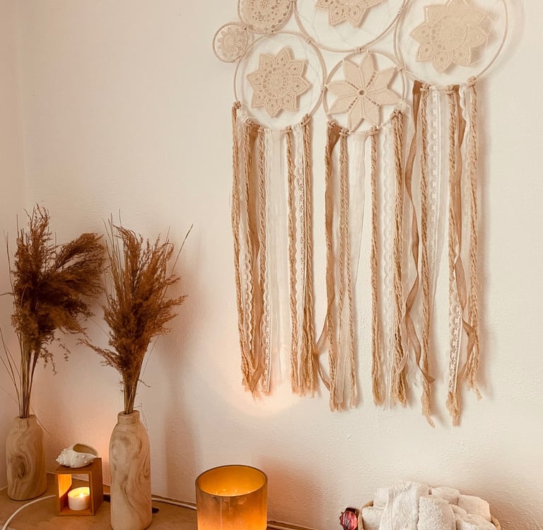 fleurs séchées et mandala