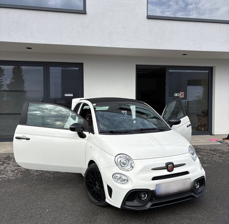 außenaufbereitung_polieren_wachsversiegelung_lederaufbereitung