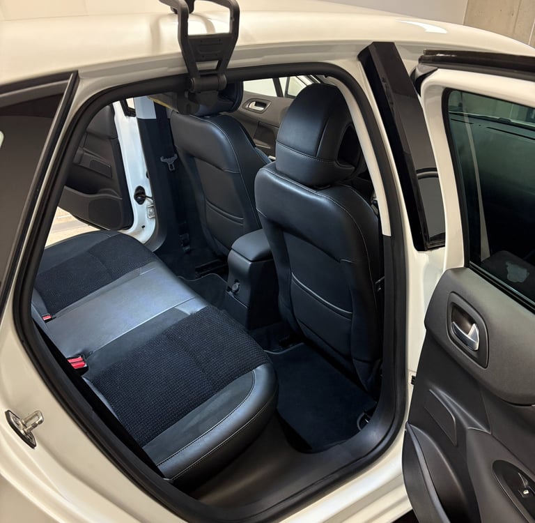 sitze-reinigen-auto-kfz-leibnitz-autoaufbereitung-autoaufbereiter-sauber-günstig-fair-preis-top