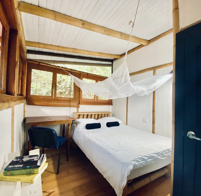 doble cama en Casa Yoga Minca