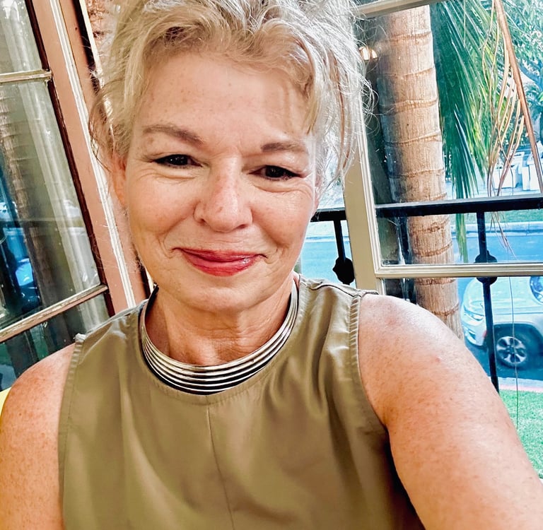 Tarot Reader Los Angeles in person & online tarot readings by Maya Britan psychic artist