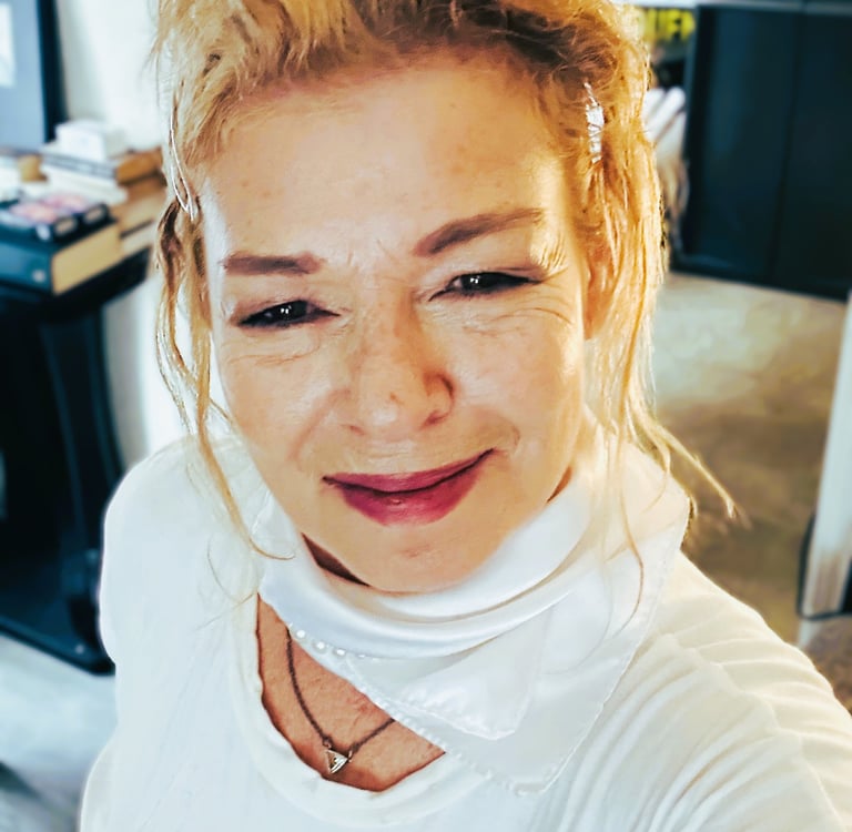 Career tarot reading for clarity and work by Maya Britan