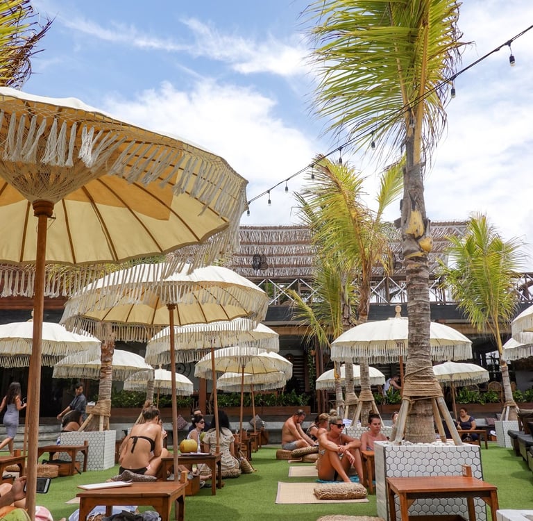 The Lawn Beach Club