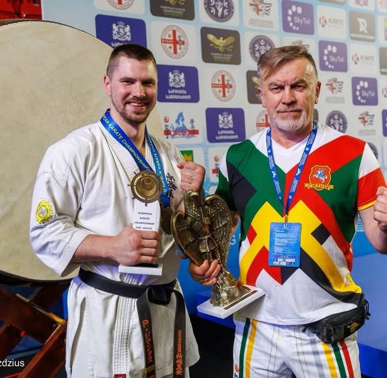 2026 m. Europos čempionatas Gruzija. III v. laimėtojas P. Žimantas su Mokytoju Vladimiru Silvaško